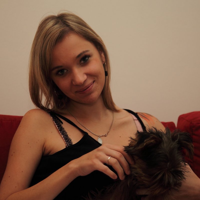 Julienne 31 Escort Le Mont