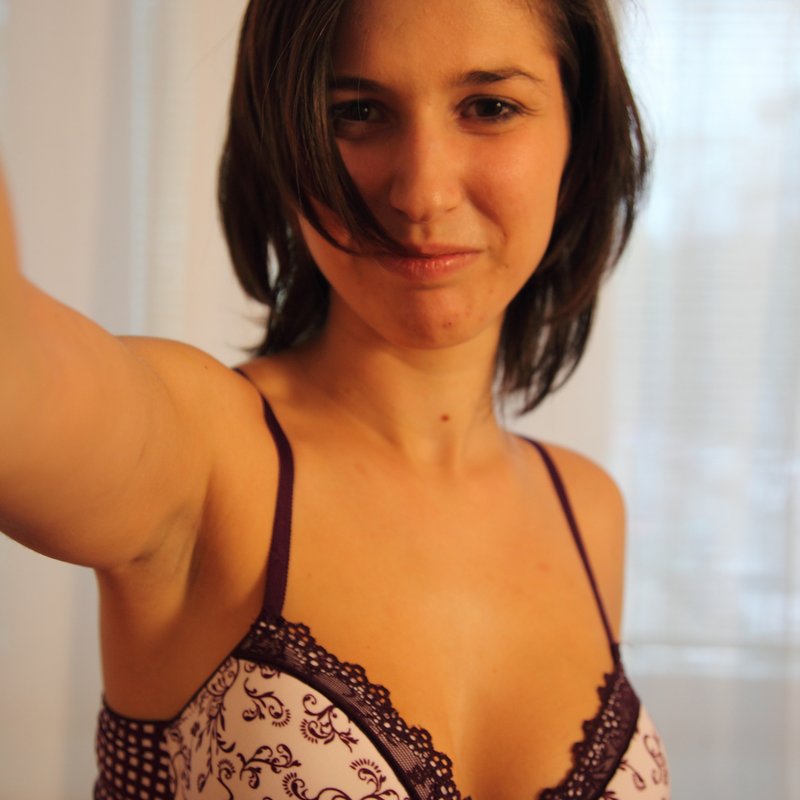 Corinne 29 Escort Tourville-la-Rivière